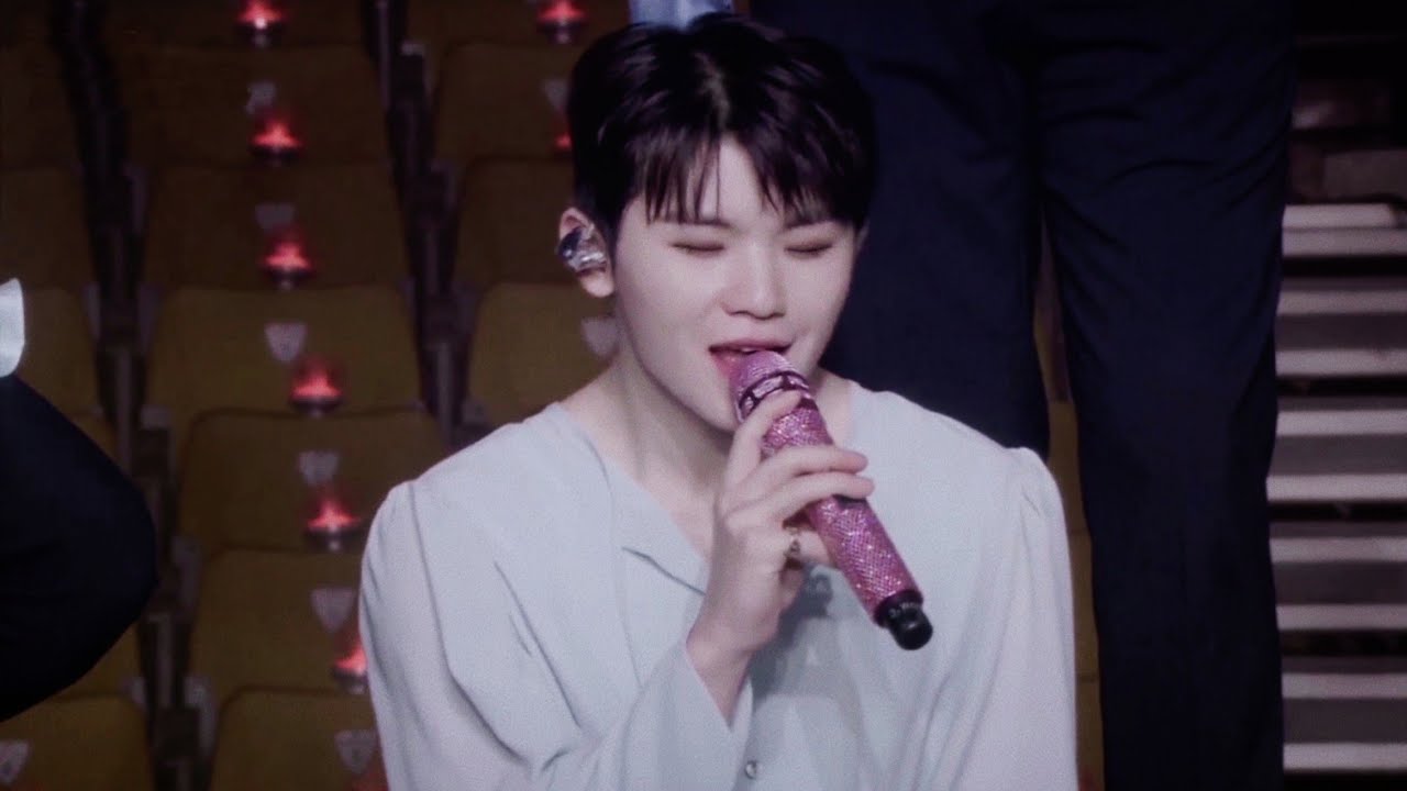 [세븐틴/우지] 고르기 힘들었다