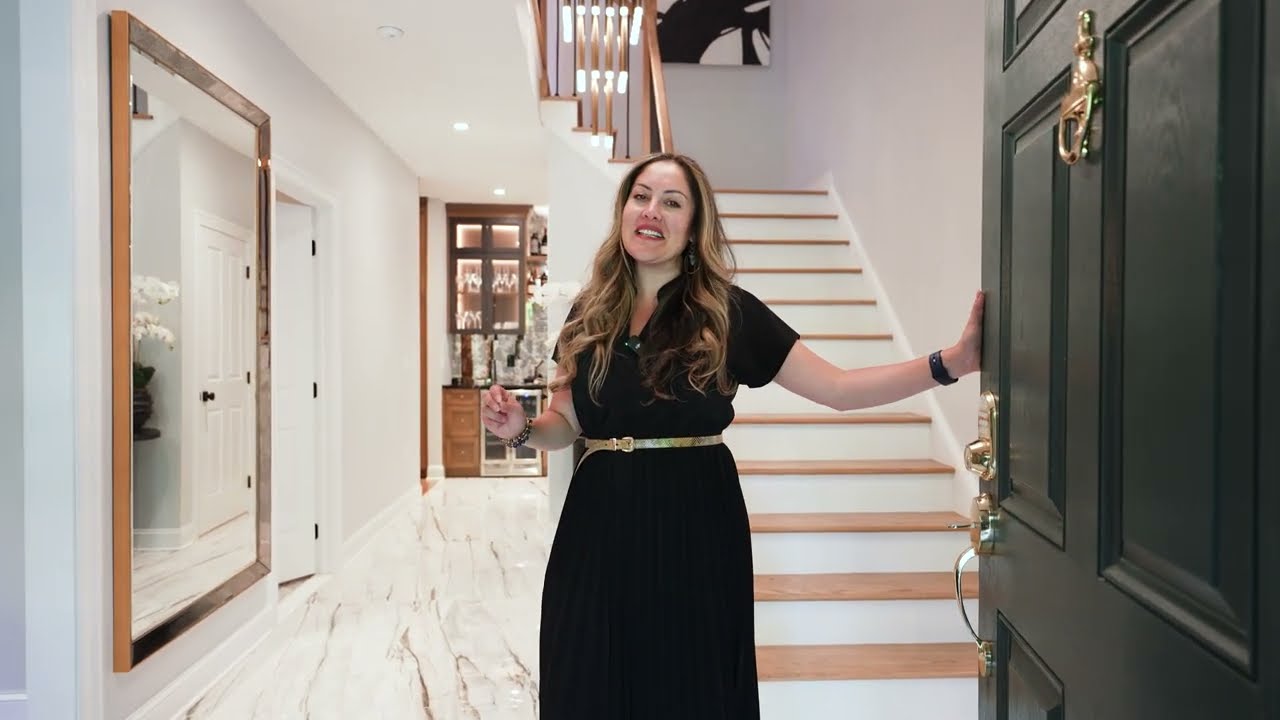 204 Bearwoods Rd, Park Ridge, NJ Luxury Renovated Townhome