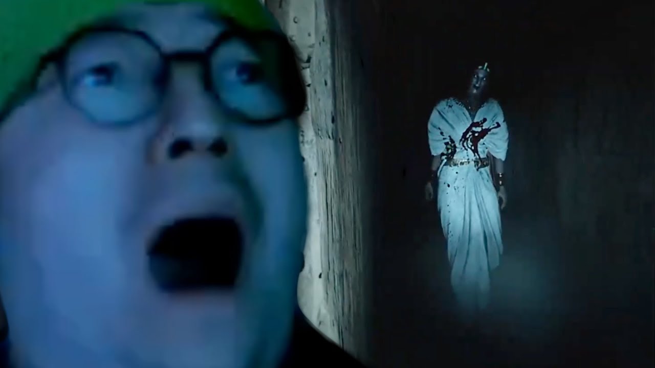 이집트 배경에 다소 심각하게 불쾌한 공포 게임