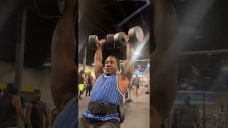 Shoulder presses #fitness #gym #haitiancreator #orlando  #viral #discovery #trendingshorts #trending