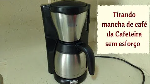 Como limpar a jarra da cafeteira de inox?