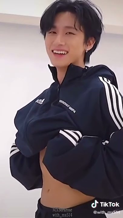 Monsta X i.m accidentally exposed his body