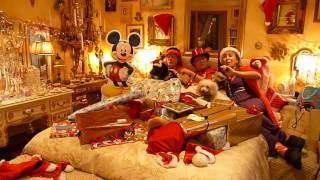 Linda, Maria and Sue wishing a merry Christmas 2016
