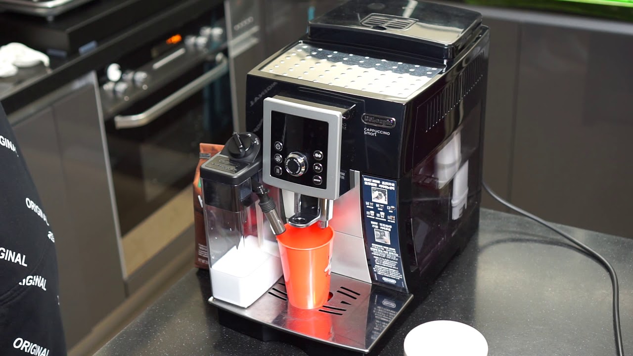 Delonghi Ecam 23.266.b Kaffeevollautomat Schwarz Test DeLonghi ECAM23.26X cafelatte - YouTube