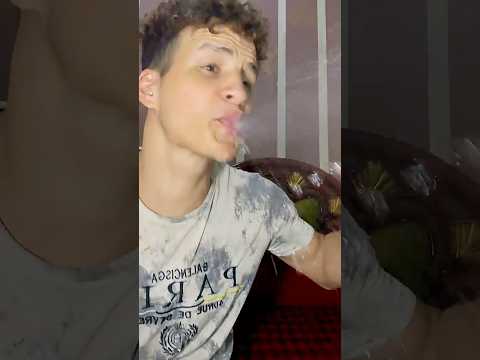 من الصدمة مقدرتش امسك نفسي هي بتقول ايه الست دي 