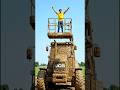 बनाते हैं दुनिया का सबसे बड़ा मिट्टी का JCB "#jcb #viral #shorts