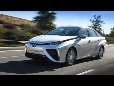 Toyota: In attesa dell'auto ad idrogeno porte aperte con l'ibrido - YouTube