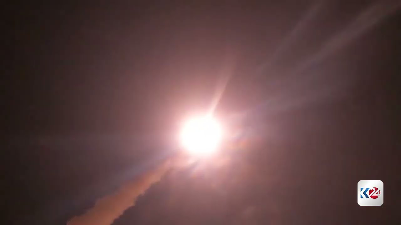 ئێران دیمەنی ھەڵدانی 36ــەمین شەپۆلی مووشەکی بۆ سەر ئیسرائیل بڵاوکردەوە