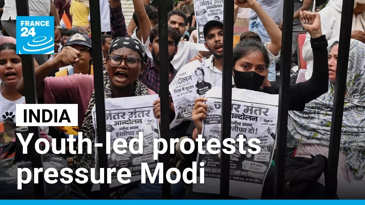 India: Youth-led 'Cockroach' protests increase pressure on Modi's government • FRANCE 24 English