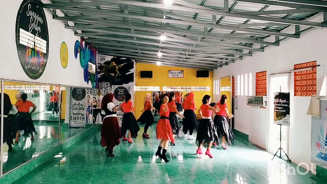 HOT LIKE PEPPER - Line Dance | Easy Intermediate | Choreo: Karl Harry Wilson (UK) - Januari 2026