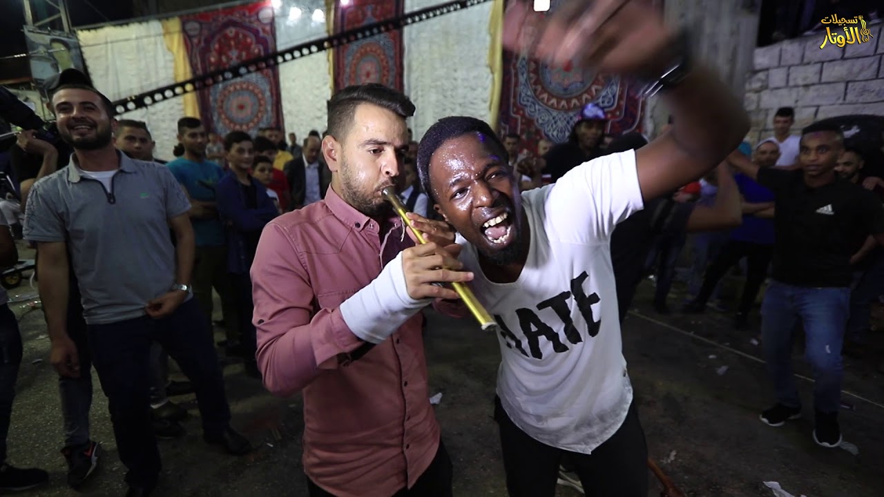 شاهد أبو جواح ومحمد العراني ويزن حمدان شو عملو بالدبيكة جنووون الدبكة نااار 2019