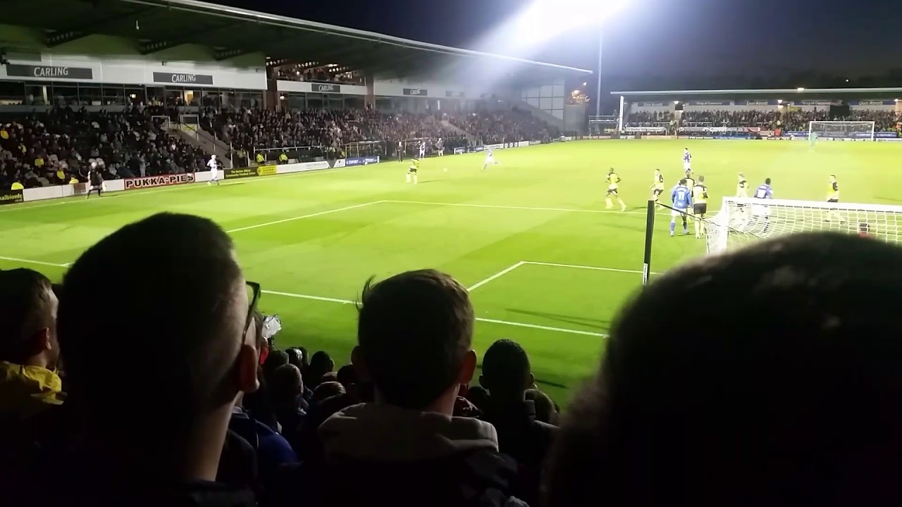 Cheikh N'Doye Nearly Scores For Birmingham V Burton Albion