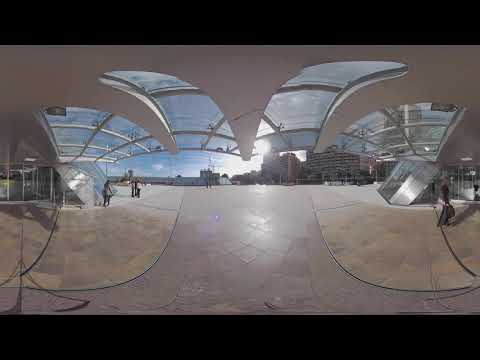 parvis sous le porche - parvis sous le porche
