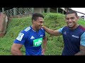 Charles Piutau chats to George Moala