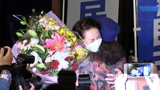 立憲・吉田氏初当選「大きな塊に」　山本氏発言で一転結束　東京8区