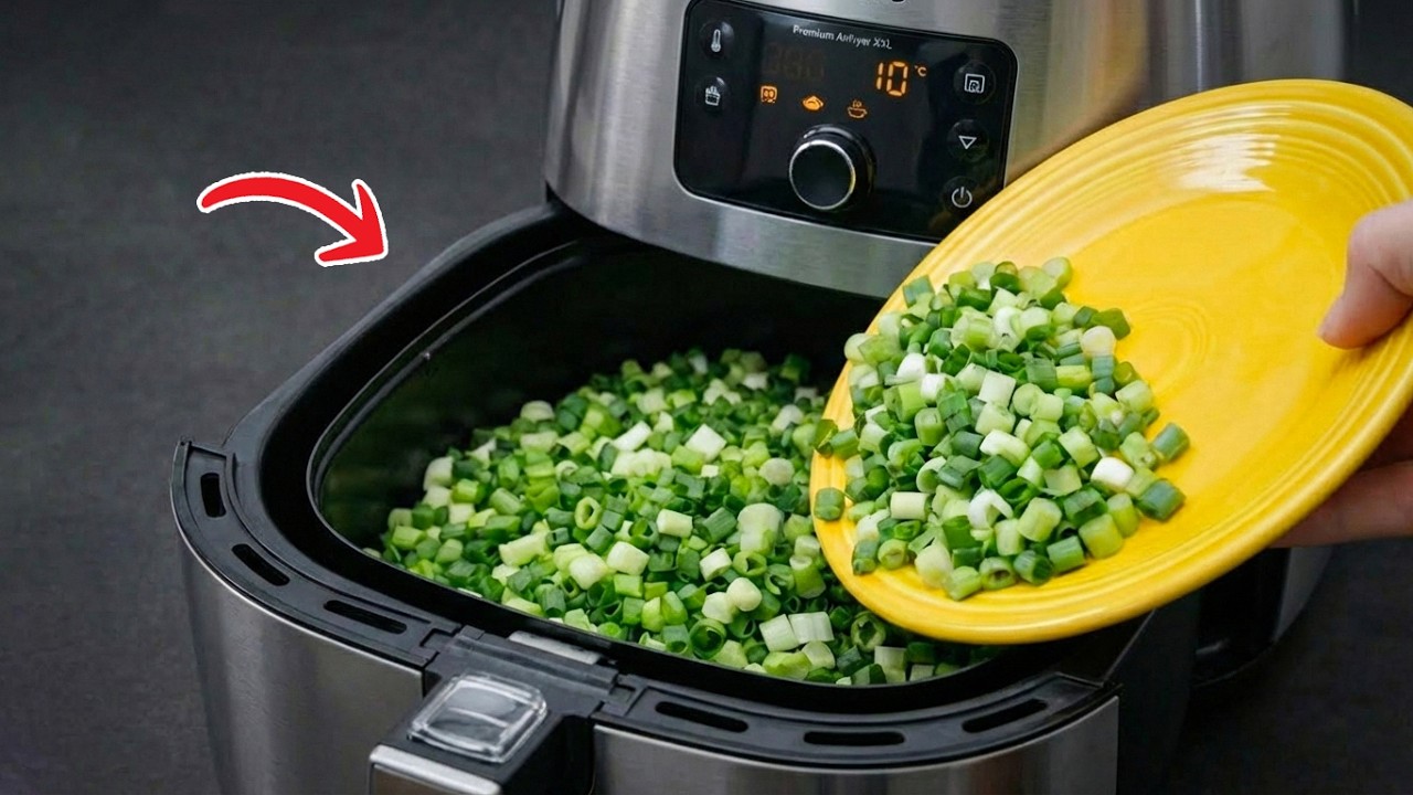 Когда зеленый лук дешевый, я сразу же делаю вот это — свежий круглый год, не портится | Click DIY