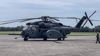 Sikorsky MH-53E startup and takeoff by DJAM87 27,633 views 4 years ago 2 minutes, 28 seconds