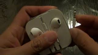 How to Rewind the Apple Earphone Back Into the Box