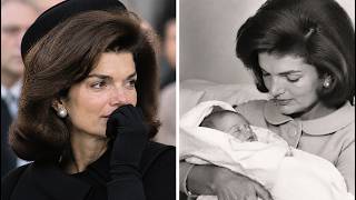 15 Weird Facts About the Losses That Changed Jackie Kennedy Most Deeply