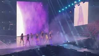 221111 Blackpink - Jennie “You And Me” “Moonlight” Full Version Solo Stage