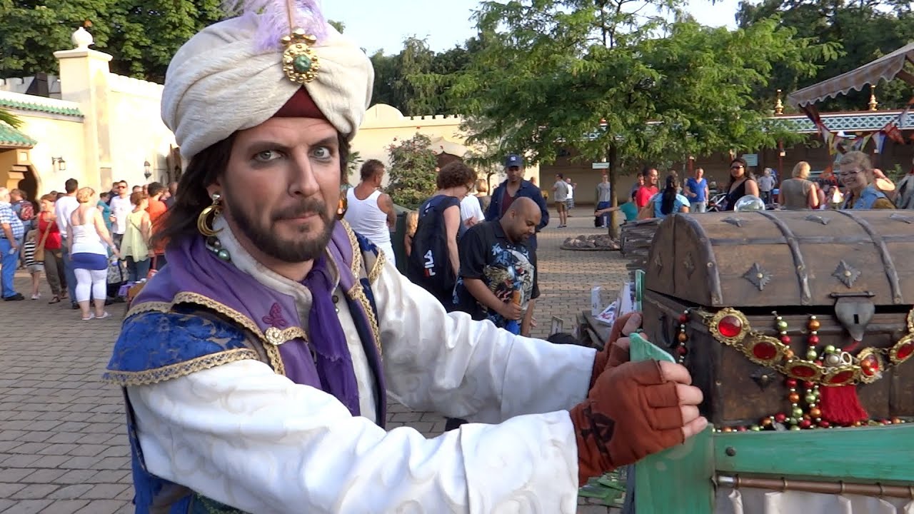 Nadir de kwakzalver Alles voor 1 kameel - Efteling zeven pleinen festijn