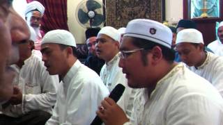 Habib Shaykh and His Group Recite Salawat