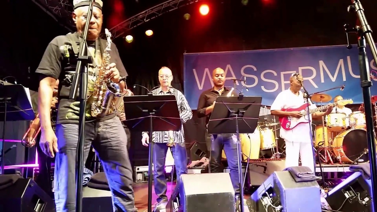 camera iphone 8 plus apk LES VIKINGS DE LA GUADELOUPE 1 - Berlin 2016 - Wassermusik - Festival
