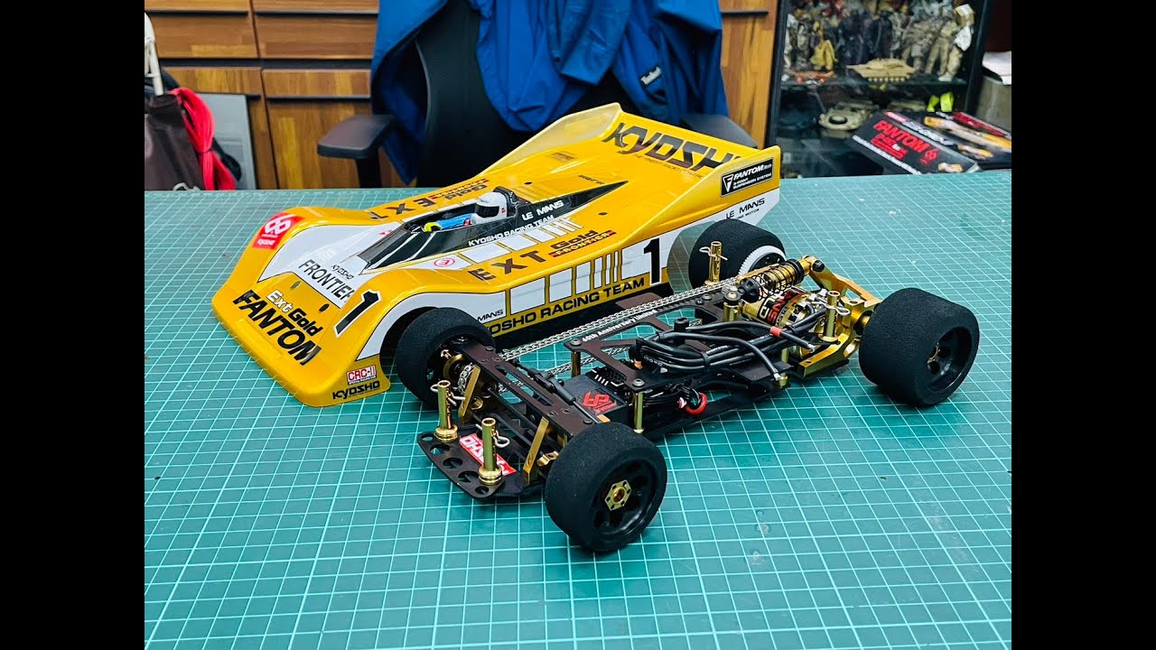 Kyosho   ファントムゴールド　CRC-Ⅱ　60周年記念モデル