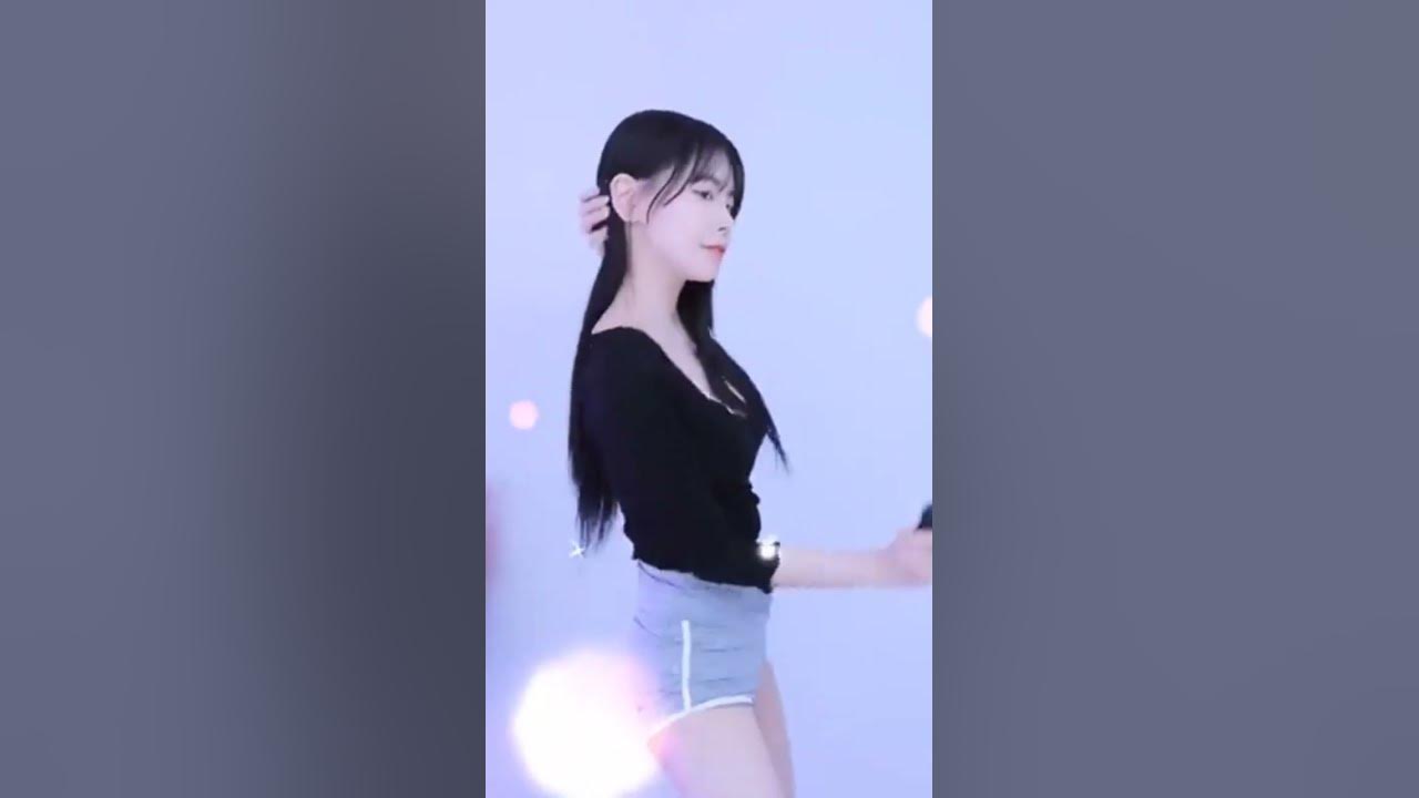 기룡이 - YouTube