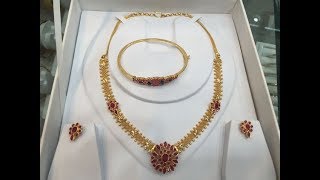 Gold Indian Simple Necklace Designs 