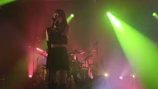 MUNA - Loose Garmet live in Austin