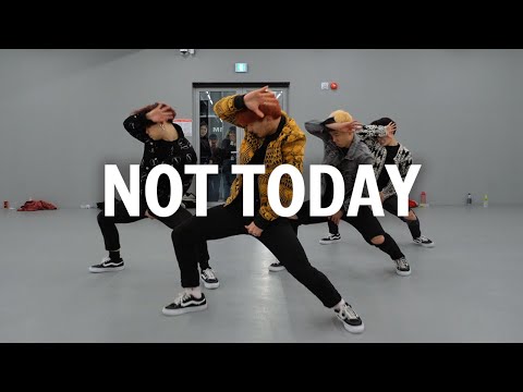 BTS(방탄소년단) - Not Today / Dokteuk Crew Choreography