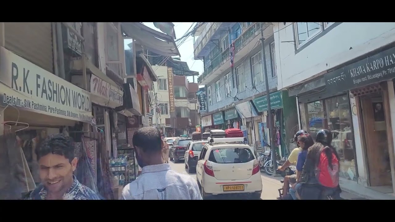 הכפר מקלאוד גאנ'ג בדהרמסלה- INDIA DHARAMSHALA