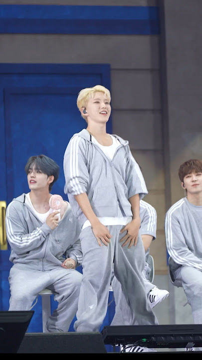 Siren 🚨 #HOSHI #호시 #SEVENTEEN #세븐틴 #SVTinCARATLAND