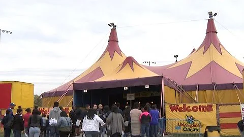 Circus performer injured during stunt on "Wheel of Death"