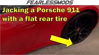 Jacking up Porsche 911 with a Flat