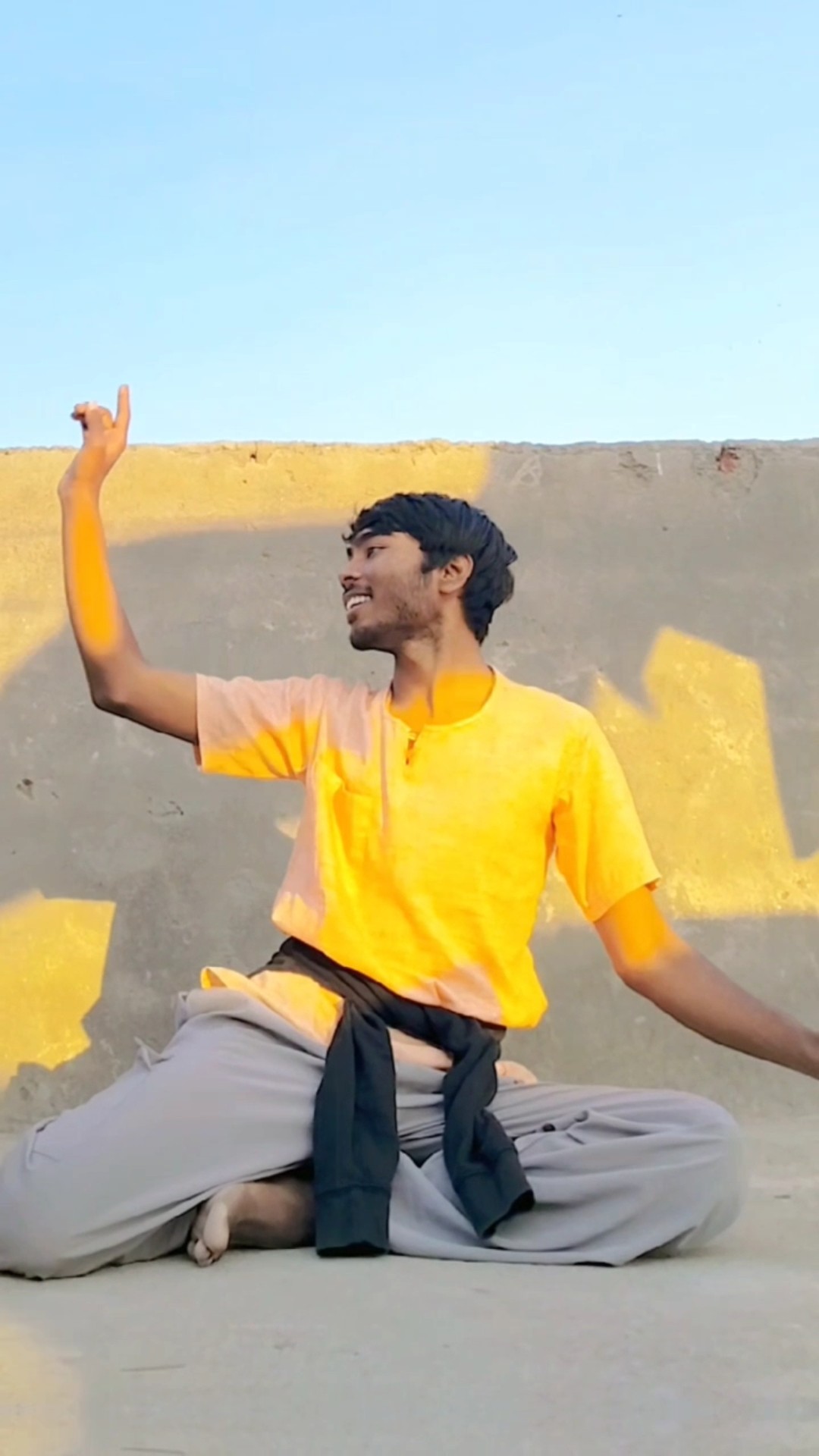 Bazaar E Ishq l Sunny Leone l Dance By Vinod l #bazaareishq #trending #himeshreshammiya #badass #fyp
