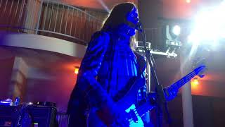 Redd Kross &quot;The Lady In The Front Row&quot; 12.31.2018