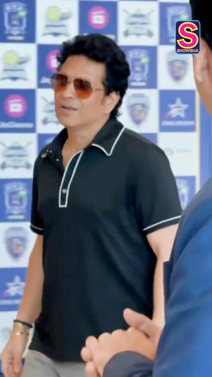 Master Blaster Sachin Tendulkar Attends ISPL Auction in Bandra-Kurla Complex, Mumbai | N18S #reels