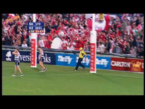 Minutes Before Nick Davis' GOAL v Geelong | 2005 S...