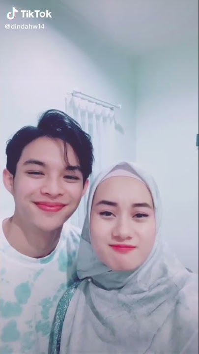 REYMBAYANG DAN DINDA HAUW TIK TOK(3)