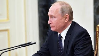 12 подвигов Путина. Как падение рейтинга изменило график президента