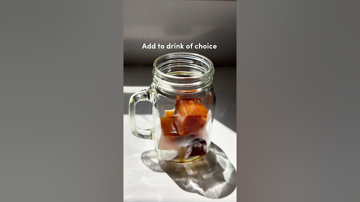 Kitchen hack: Leftover coffee ice cubes #foodhack #foodwaste #sustainableliving #icedcoffee