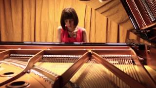 Argentinian pianist Daniela Salinas plays Piazzolla 