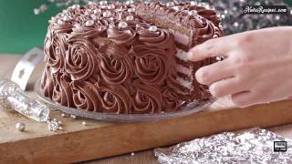 This christmas i wanted to make and decorate a rich beautiful cake
that will use my favorite flavors: coconut cherries. the chocolate
pearl is m...