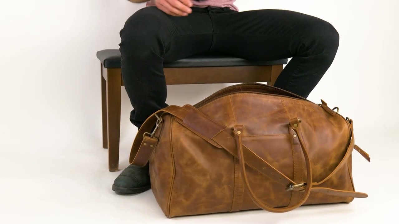 Leather Travel Duffel Bag 21" // Distressed Brown video thumbnail