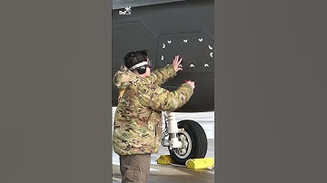 F-35 Lightning II Fighter Jet Prep & Take Off #shorts #viralvideo #unitedstates #f35 #youtubeshorts