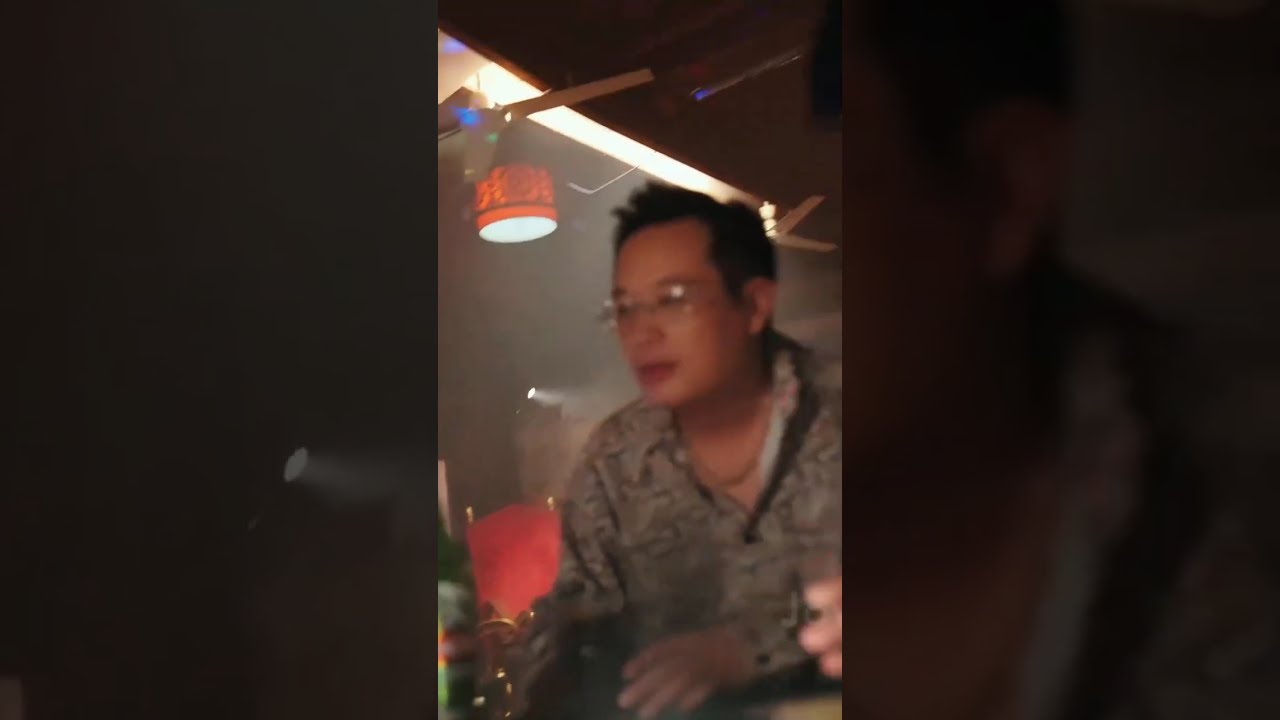 Bố Chơi Bài Thua Sạch Tiền, Ai Ngờ Con Trai 5 Tuổi Là Thần Bài Lấy Lại Hết, Còn Kiếm Tiền Tỷ