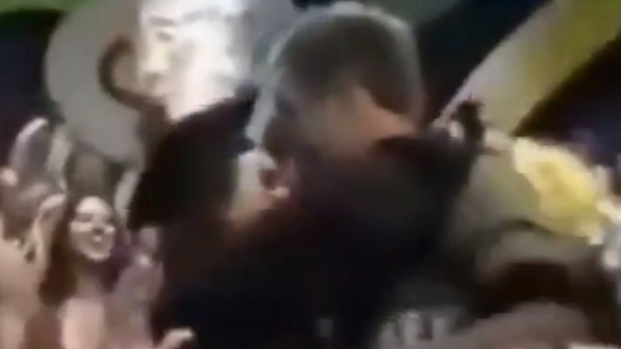 Natasha Klauss y Michel Brown en Aprieta y Gana