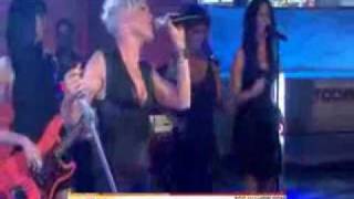 P!nk - Please Don't Leave Me (Live TODAY SHOW )